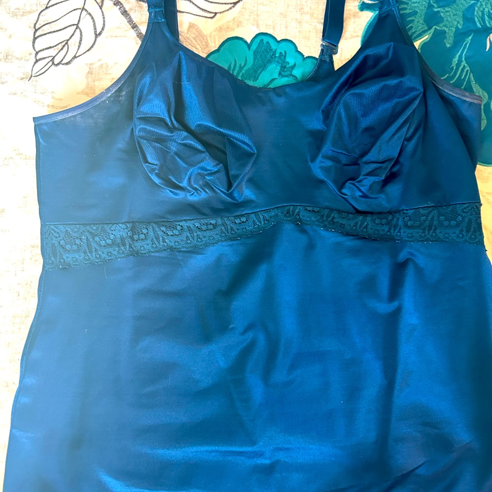 Ruby Ribbon Lace Cami